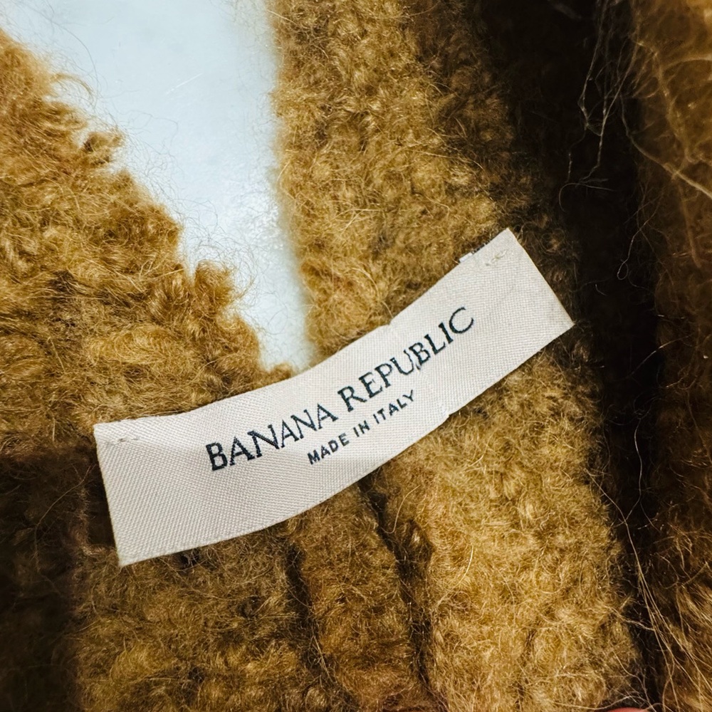 BR Italian Alpaca Boucle poncho - Picture 5 of 7